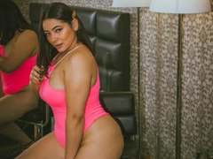 SophieCurves - female with black hair and  small tits webcam at xLoveCam