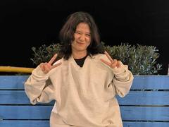 SophieSmithy - female with brown hair and  small tits webcam at xLoveCam