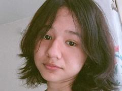 SophieSmithy - female with brown hair and  small tits webcam at xLoveCam