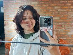 SophieSmithy - female with brown hair and  small tits webcam at xLoveCam