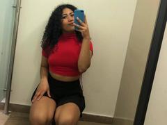 SophieSonyas from xLoveCam