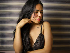 SophieWeber - female with black hair webcam at LiveJasmin