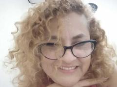 SophiiaMonroe - female webcam at xLoveCam