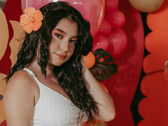 SophyCarter - female with black hair webcam at xLoveCam
