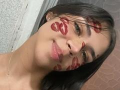 SophyGomezz - female with brown hair and  small tits webcam at LiveJasmin