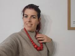 sophie-lux from xLoveCam