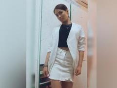 SpecialLina - female with black hair webcam at xLoveCam