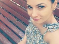 SpicyFox - female with red hair and  small tits webcam at xLoveCam