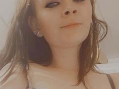 SpreadFun - female webcam at xLoveCam