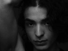 SrbonnyEtthan - male webcam at xLoveCam