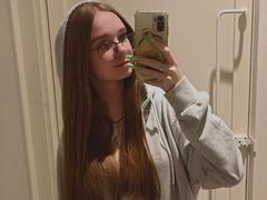 StaceyKiss - female with brown hair and  small tits webcam at xLoveCam