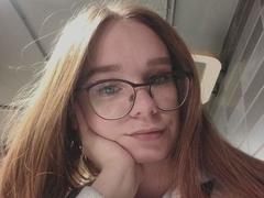 StaceyKiss - female with brown hair and  small tits webcam at xLoveCam