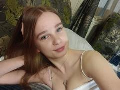 StaceyKiss - female with brown hair and  small tits webcam at xLoveCam