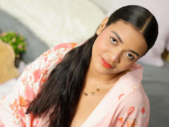 StacyReese - female with black hair webcam at xLoveCam