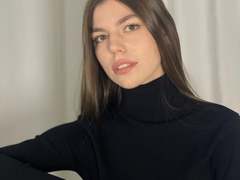 StacyStripling - female with brown hair webcam at xLoveCam