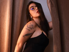 StacySmitth1 - female with black hair and  big tits webcam at ImLive