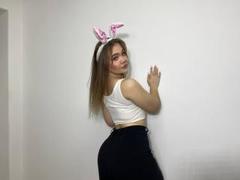 StacyYellig - female with  small tits webcam at xLoveCam