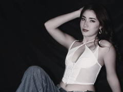 StarDustt - female webcam at xLoveCam