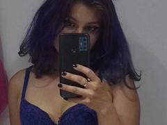 StarElii - female with brown hair webcam at xLoveCam
