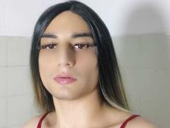 StarligthNohemy - shemale webcam at xLoveCam