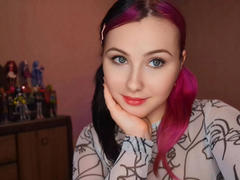 StarryLipsss-hot from xLoveCam