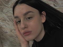 Stasiboni - blond female with  small tits webcam at ImLive