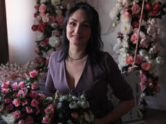 StefanaOdli - female with brown hair and  big tits webcam at LiveJasmin