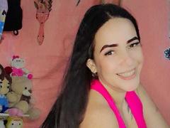 StefanyWilliam - female with brown hair and  small tits webcam at xLoveCam