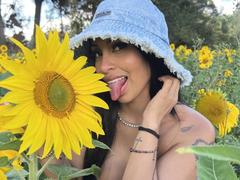 StefeneyCollin - female with black hair and  small tits webcam at xLoveCam
