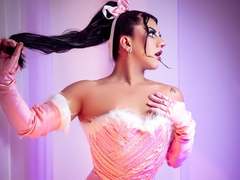 StefyBratz - shemale with black hair webcam at LiveJasmin