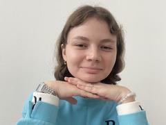 Steisii - female with brown hair and  small tits webcam at xLoveCam