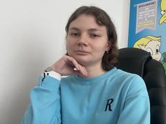 Steisii from xLoveCam