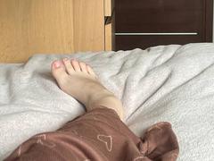 Dioss - female with brown hair and  small tits webcam at xLoveCam