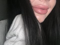 Dioss - female with brown hair and  small tits webcam at xLoveCam