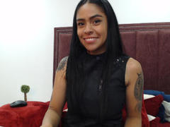 MarlaBecker - female with black hair webcam at LiveJasmin