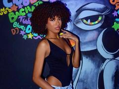 LennaMuller - female with brown hair webcam at LiveJasmin