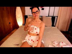 StellaWild - female webcam at xLoveCam