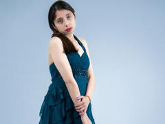 NikoleWalker - female with black hair and  big tits webcam at LiveJasmin