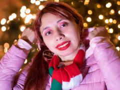 NikoleWalker - female with black hair and  big tits webcam at LiveJasmin