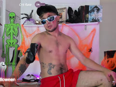 Esthefano19 - male webcam at ImLive