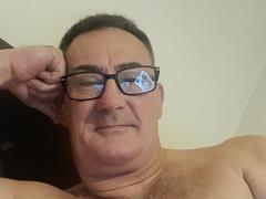 StillGold - male webcam at xLoveCam