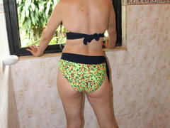 BellaHottXX - female with black hair webcam at xLoveCam