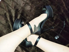 StrengeTante-hot - female with black hair webcam at xLoveCam