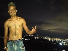 StrongAlan from xLoveCam