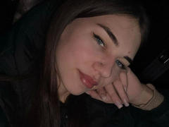 StyleGirls-hot - female with brown hair webcam at xLoveCam