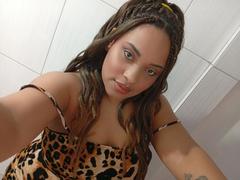 SuelenBarbara-hot - female with brown hair webcam at xLoveCam