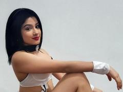 SuesseKlara-hot - female with black hair webcam at xLoveCam