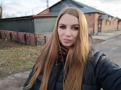 SugarGlow-hot - blond female webcam at xLoveCam