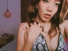 SukiBelle - female with black hair and  big tits webcam at xLoveCam
