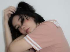 SukiBelle - female with black hair and  big tits webcam at xLoveCam